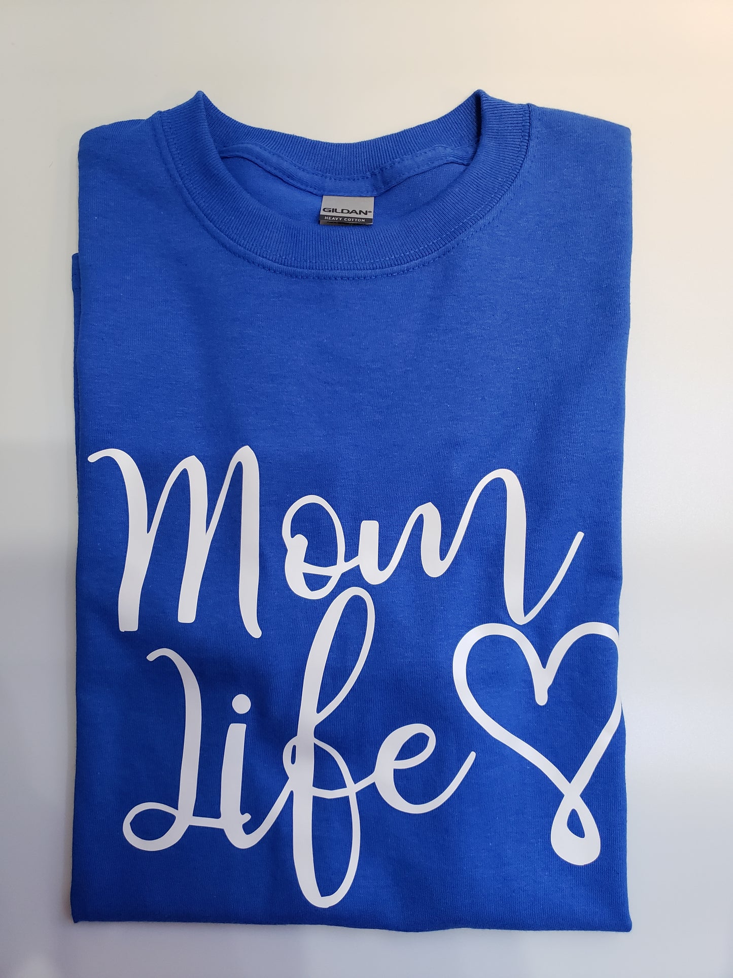 " Mom Life" Custom T-shirt