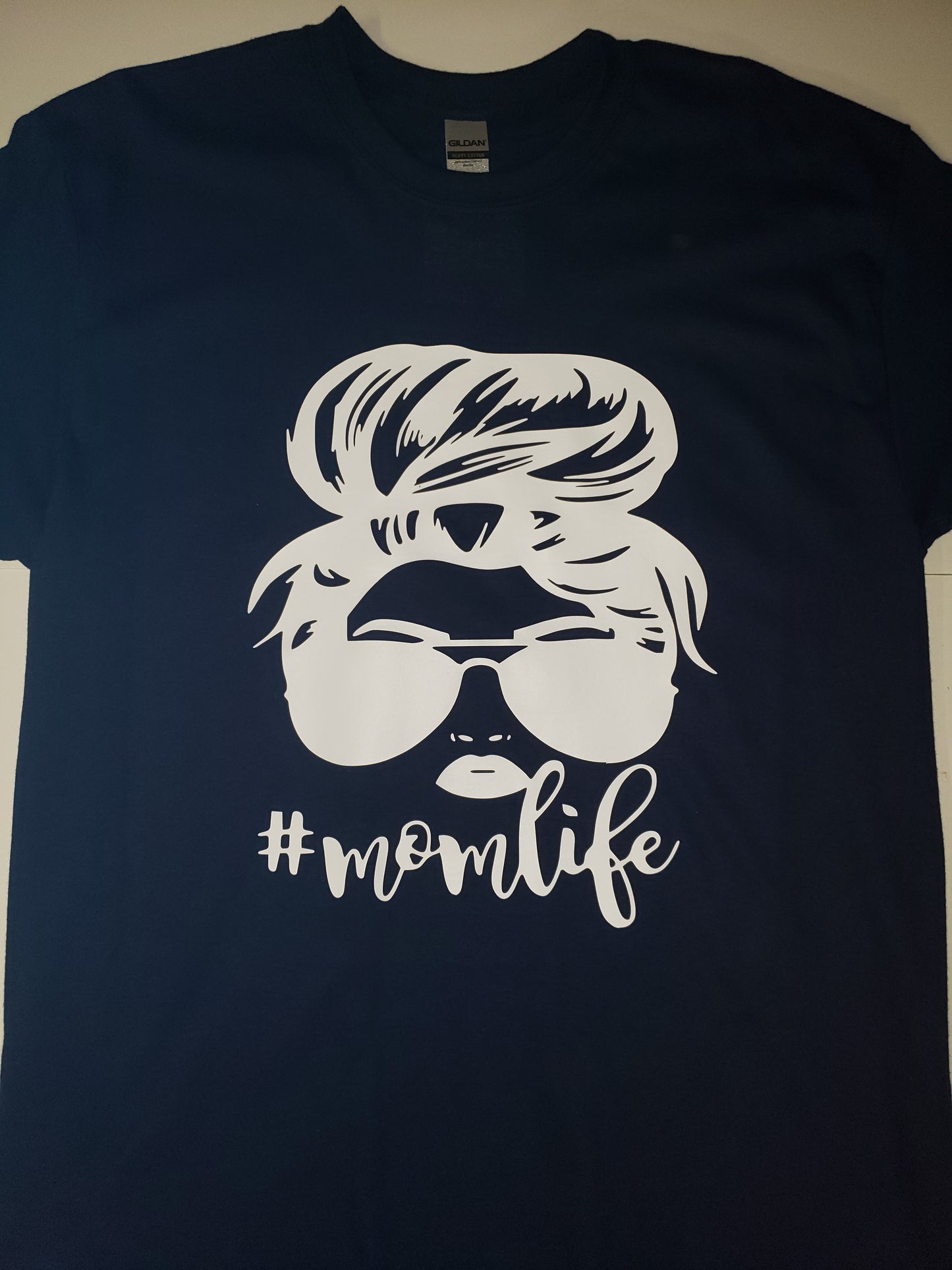 "#MomLife" Custom T-shirt