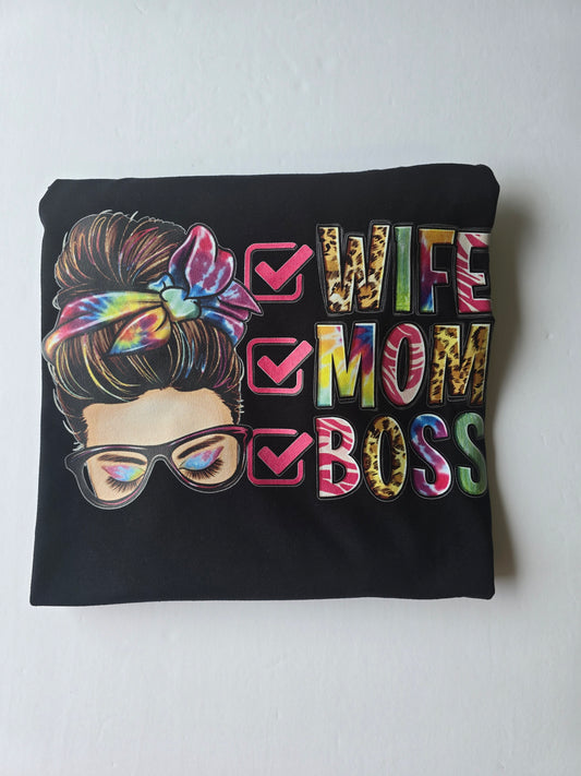 Wife,Mom,Boss Dsg 2 Custom T-shirt